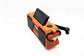 Oranž ACE hädaabiraadio koos DAB/DAB+, vändaraadio, päikesetoitel, toitepank ja USB-C ühendusega taskulamp